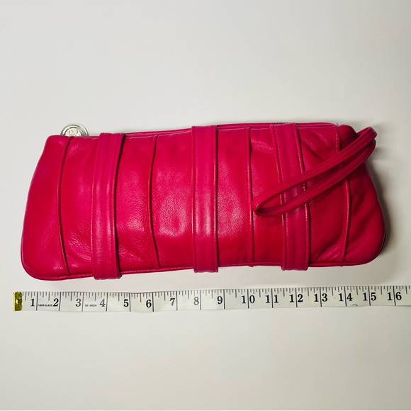 Pink Fuchsia Italian Leather Handbag - Picture 4 of 8